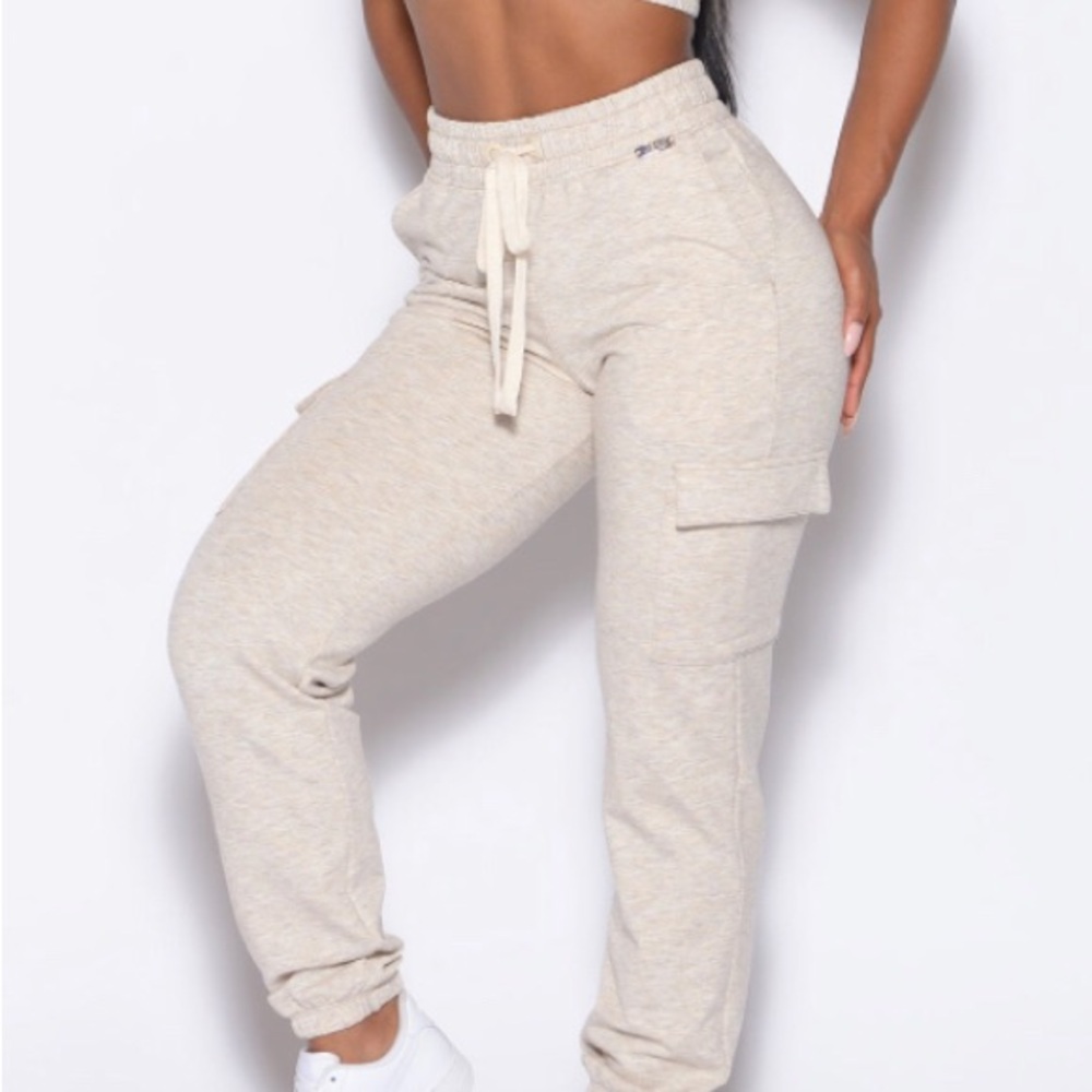 Bombshell Sportswear Sculpt Sweat Joggers Heather Oatmeal L